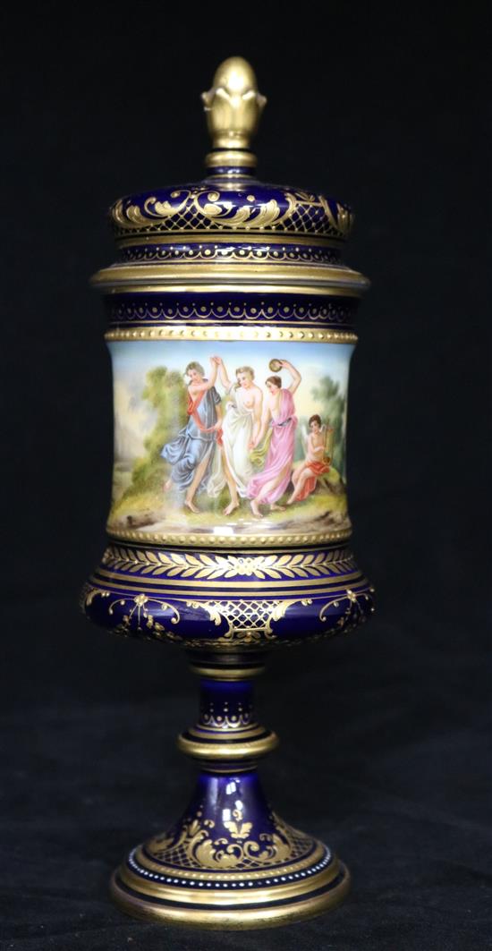 An Austrian style porcelain cups and cover